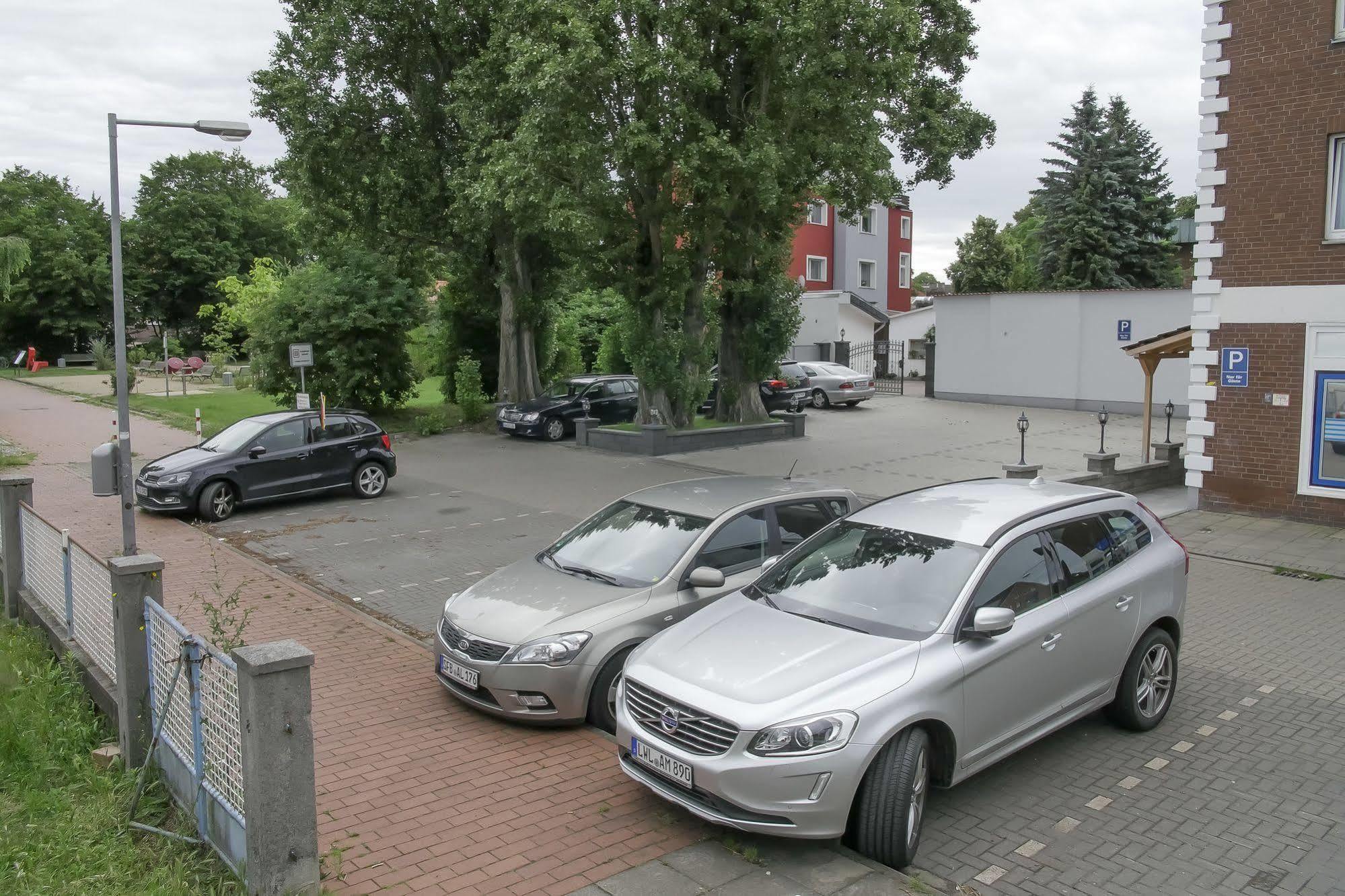 Pension Donau Grill Hanower Zewnętrze zdjęcie